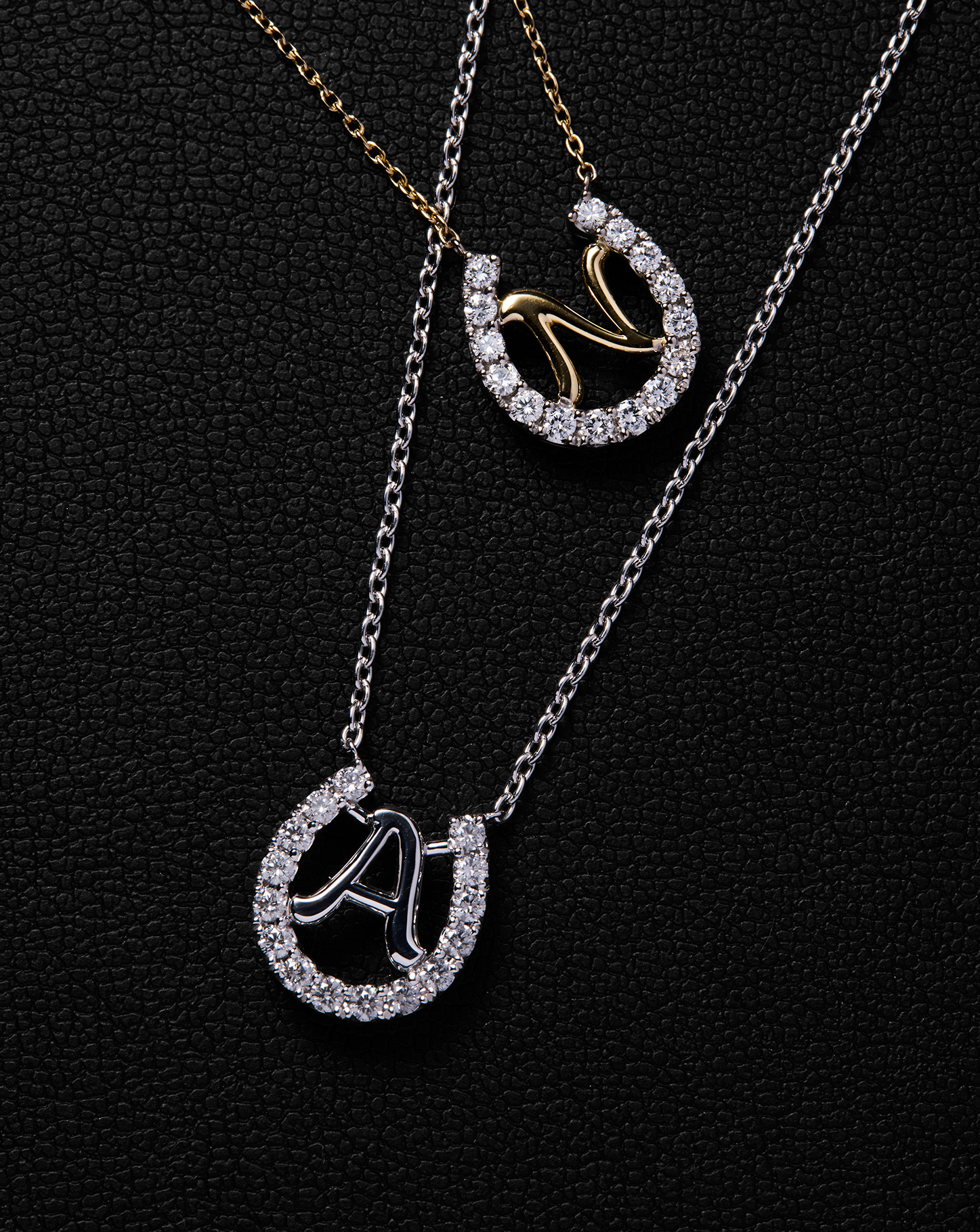 Horseshoe Amulet Pendant — ITSUHO NiSHIDA