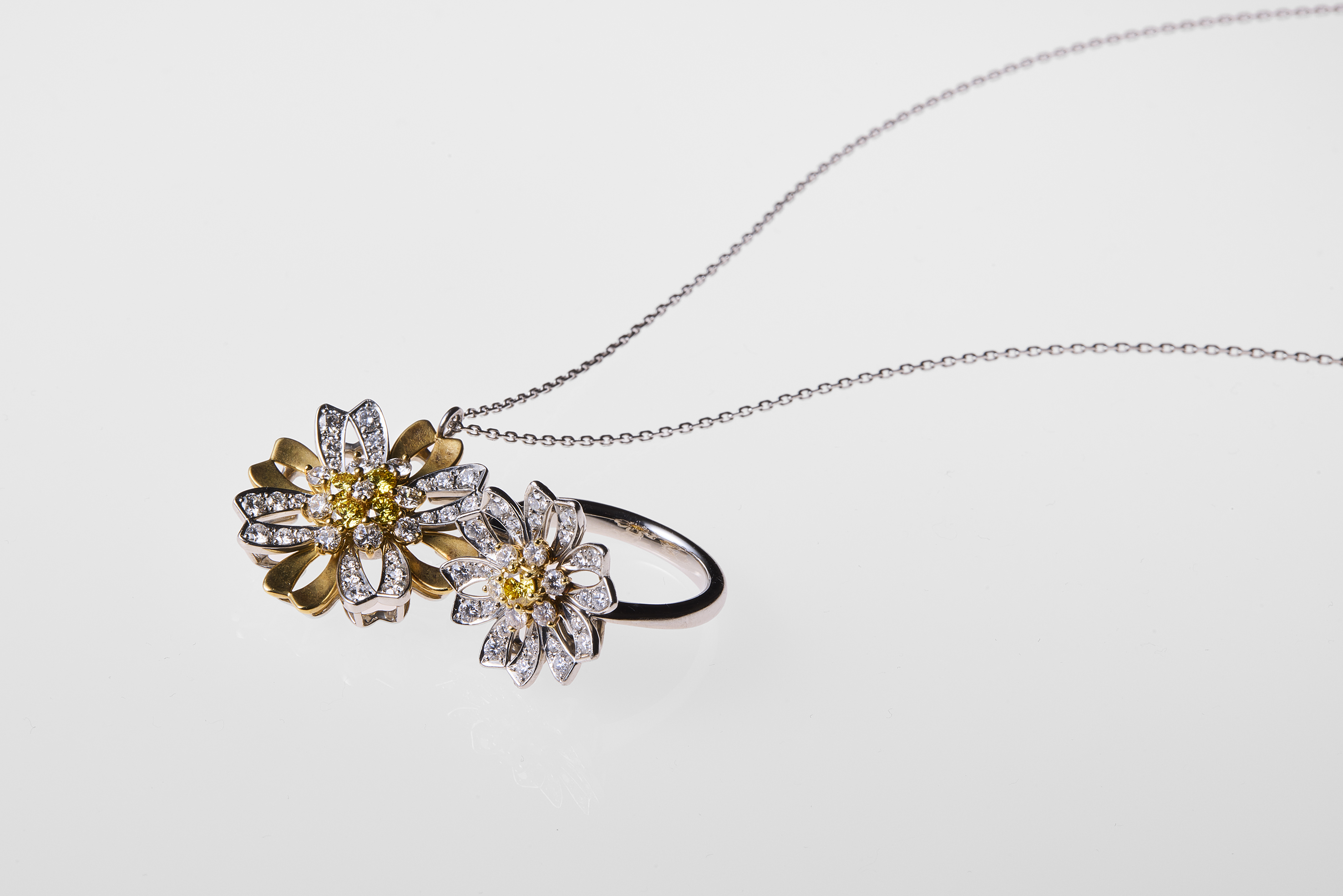 Dahlia Pendant and Ring - ITSUHO NiSHIDA